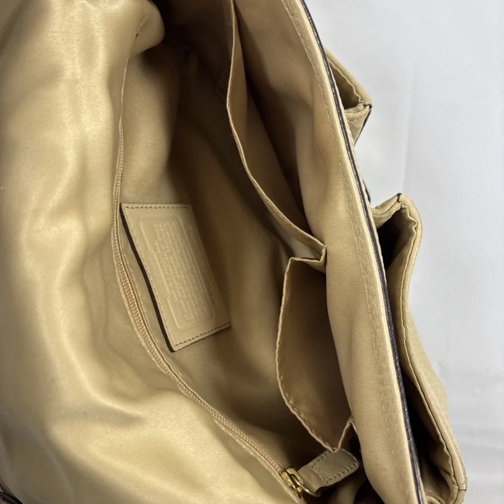 Coach vtg soho